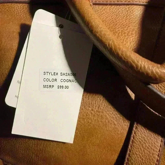 Darcy Marks Vegan Leather Backpack - Picture 5 of 5